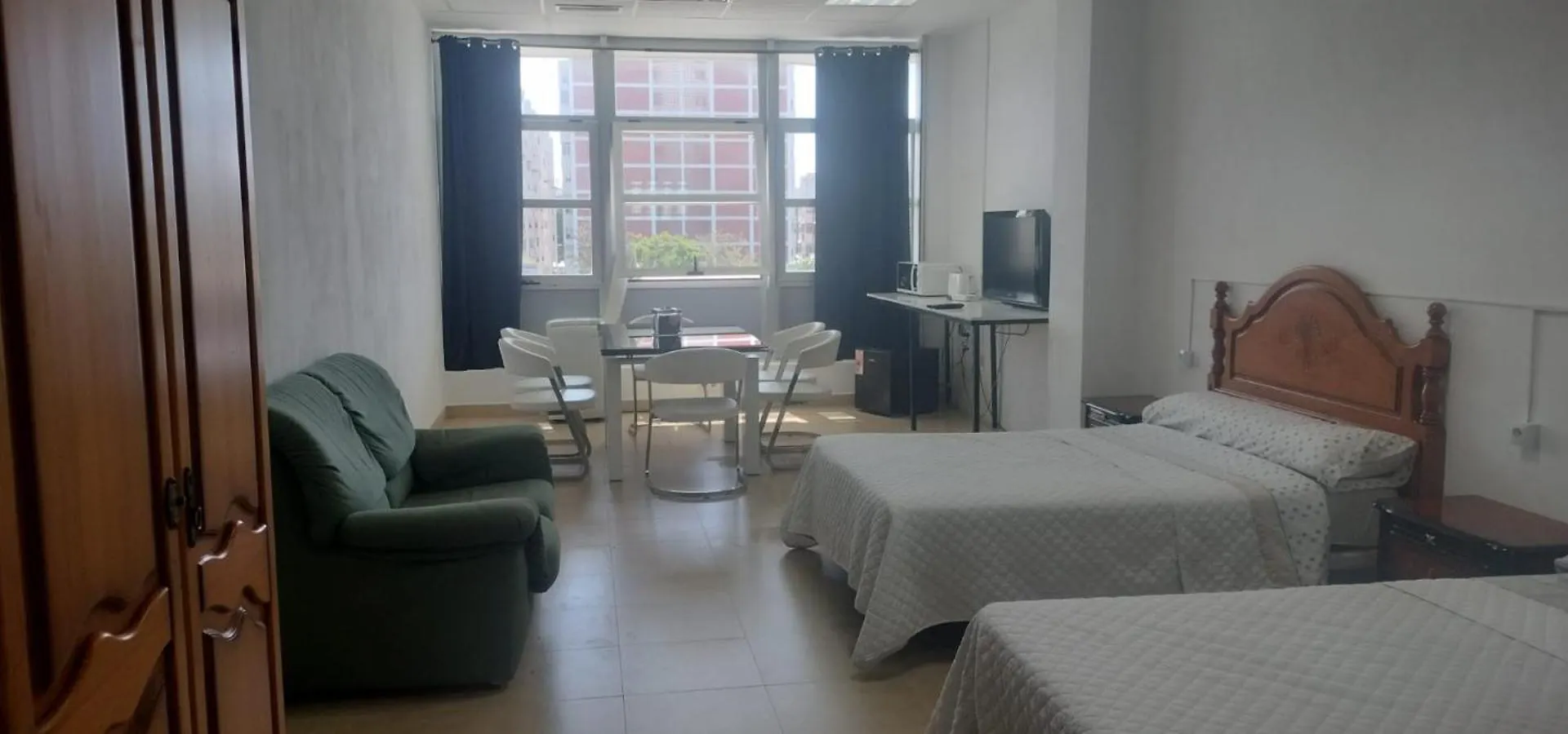 Apartamentos Kevin Cádiz